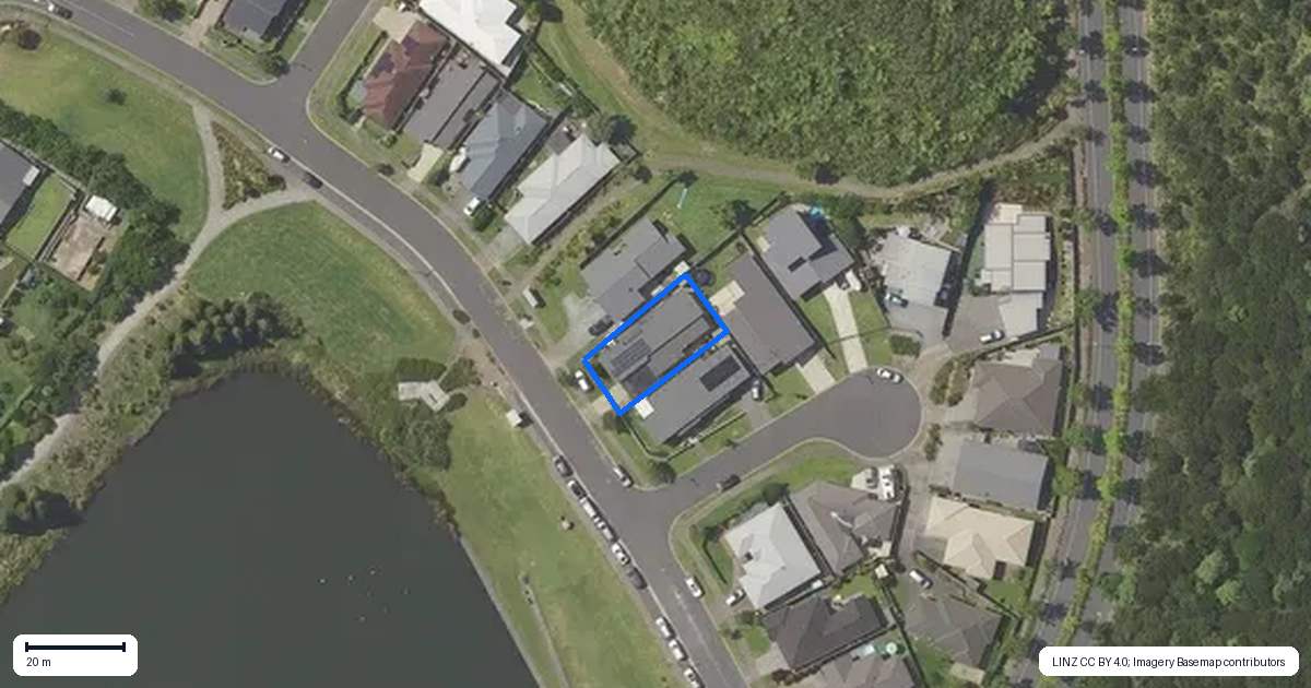 Property context map for 21 Lakeview Quay, Pyes Pa, Tauranga