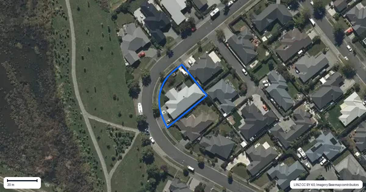Property context map for 42 Mokihi Gardens, Hillmorton, Christchurch