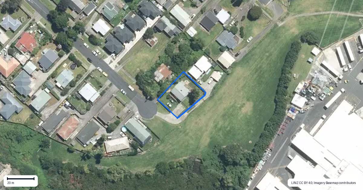 Property context map for 1 Waiari Road, Conifer Grove, Takanini
