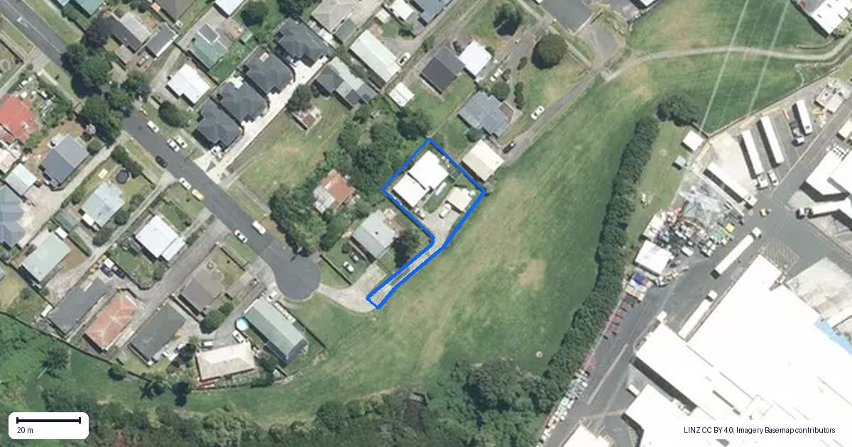 Property context map for 1A Waiari Road, Conifer Grove, Takanini