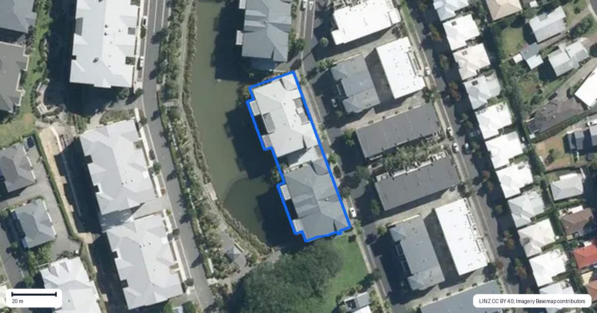 Property context map for 19 Parkside Drive, Orewa