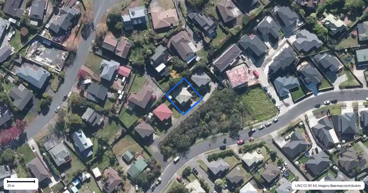 Property context map for 20 Sari Place, Massey, Auckland