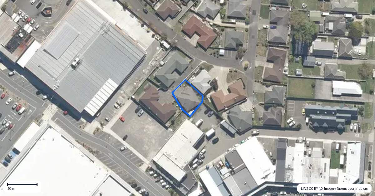 Property context map for 22 Woodland Mews, Wainuiomata, Lower Hutt
