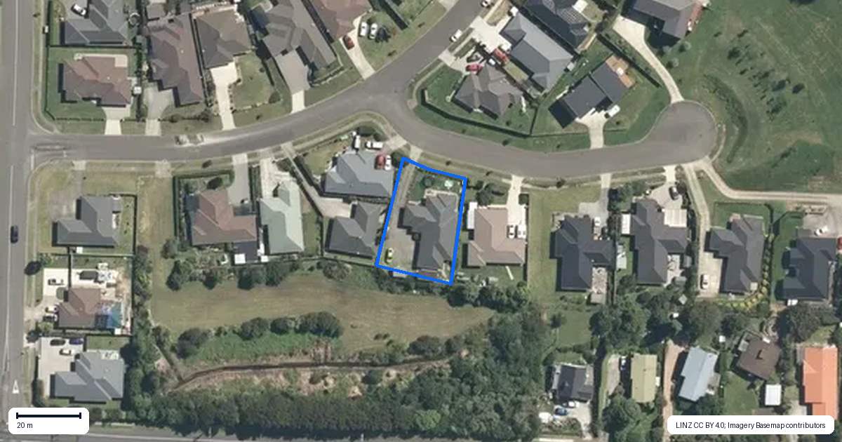 Property context map for 38 Laird Place, Te Awamutu