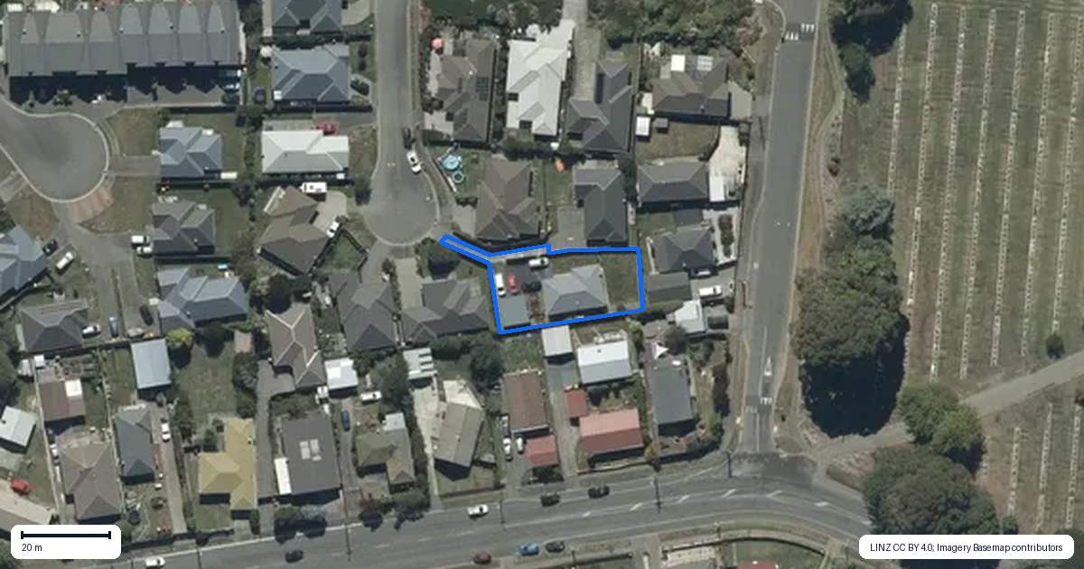 Property context map for 15 Merrilees Place, Linwood, Christchurch