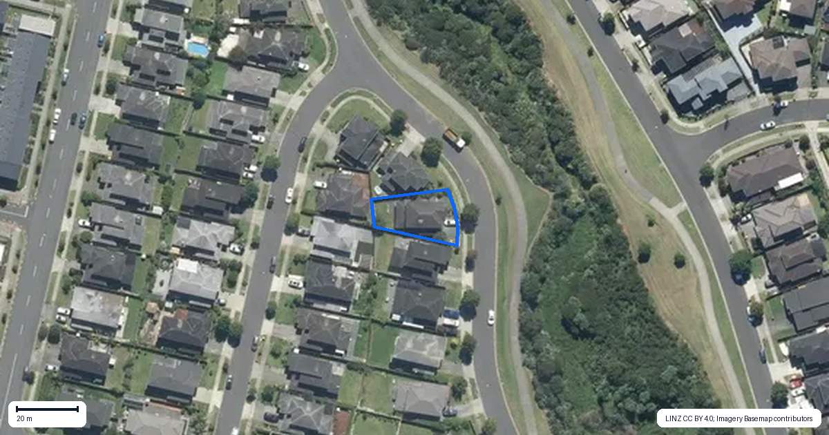 Property context map for 28 Riviera Drive, Flat Bush, Auckland