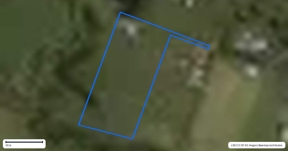 Property context map for 103A Waikawa Beach Road, Manakau