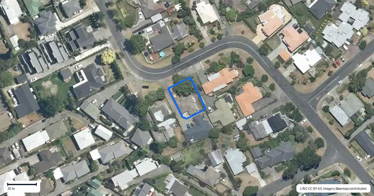 Property context map for 12 Chambers Street, Havelock North