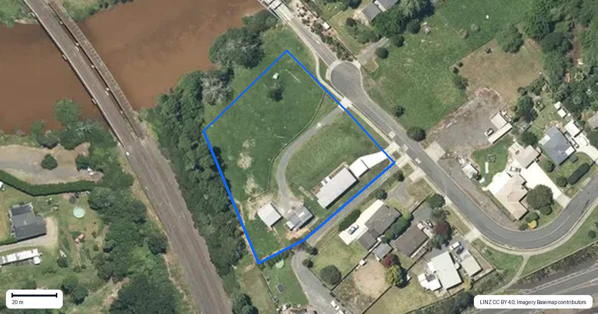 Property context map for 9 Watts Grove, Taupiri