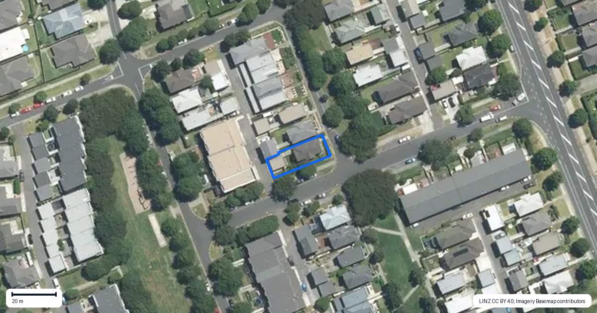 Property context map for 2 McGinty Street, Takanini, Auckland