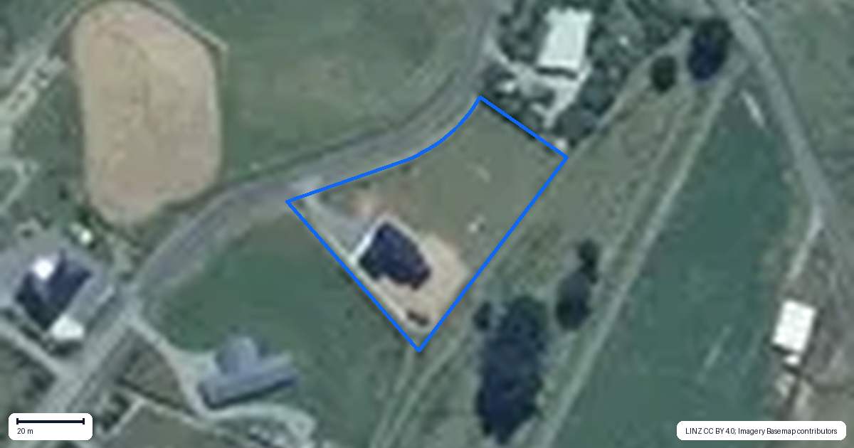 Property context map for 33 Glade Park Lane, Shannon