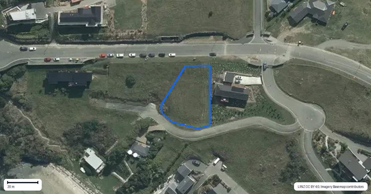 Property context map for 24 Te Wharau Lane, Charteris Bay, Governors Bay