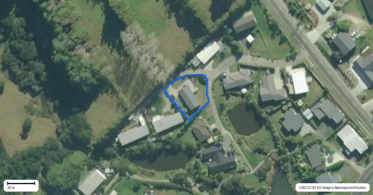 Property context map for 11 Wharuka Glade, Mangawhai