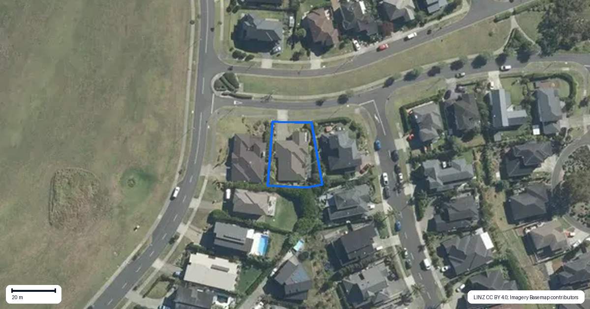 Property context map for 33 Galbraith Greens, Silverdale