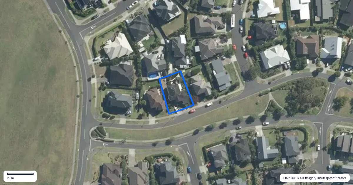 Property context map for 28 Galbraith Greens, Silverdale