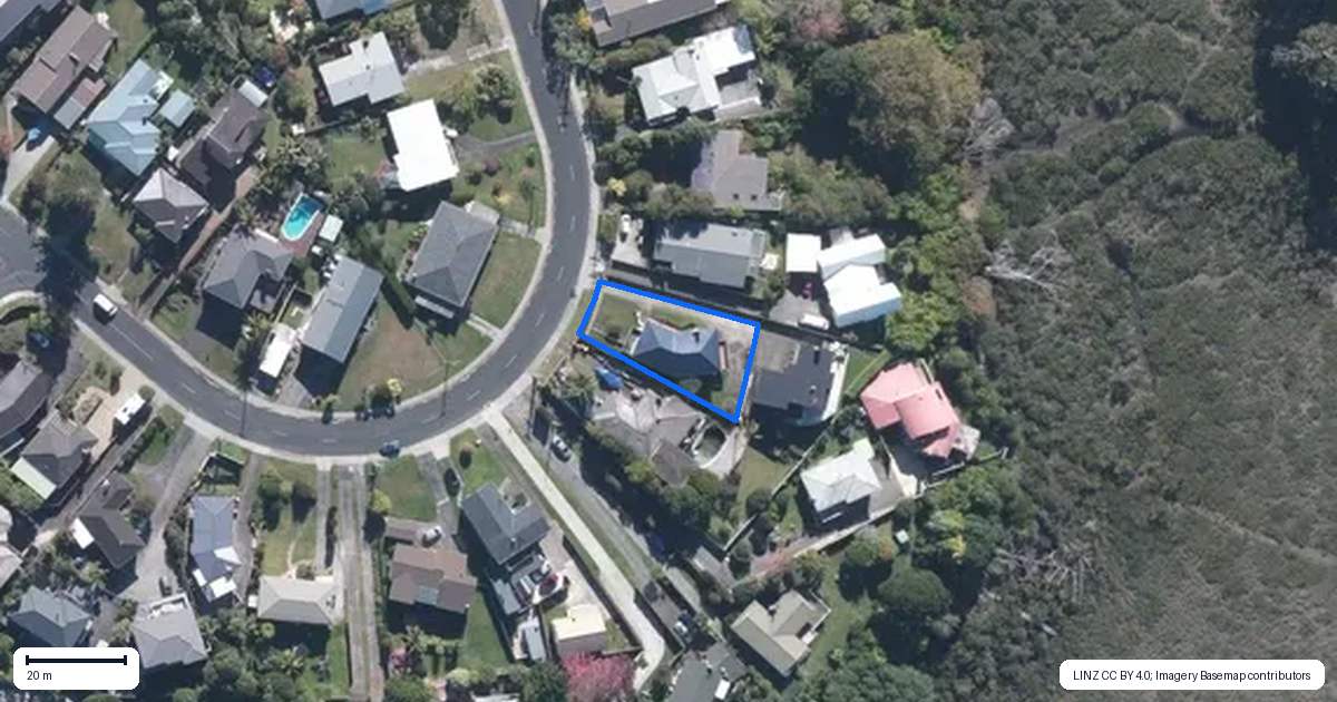 Property context map for 45 Jaemont Avenue, Te Atatu South, Auckland
