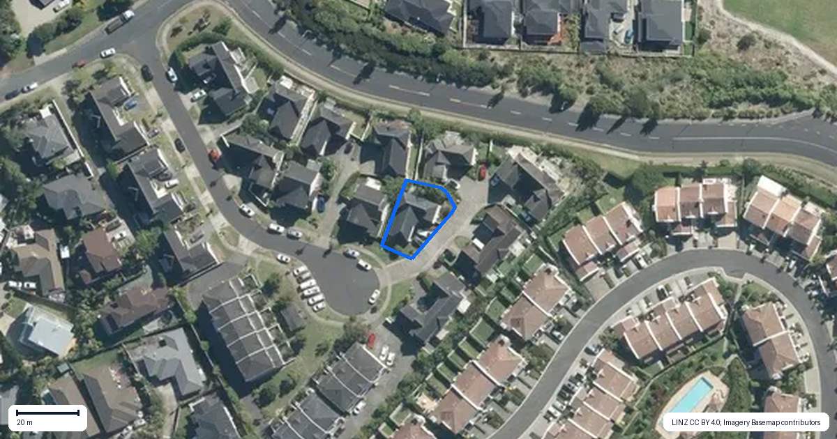 Property context map for 18 Hatfield Place, Albany Heights, Auckland