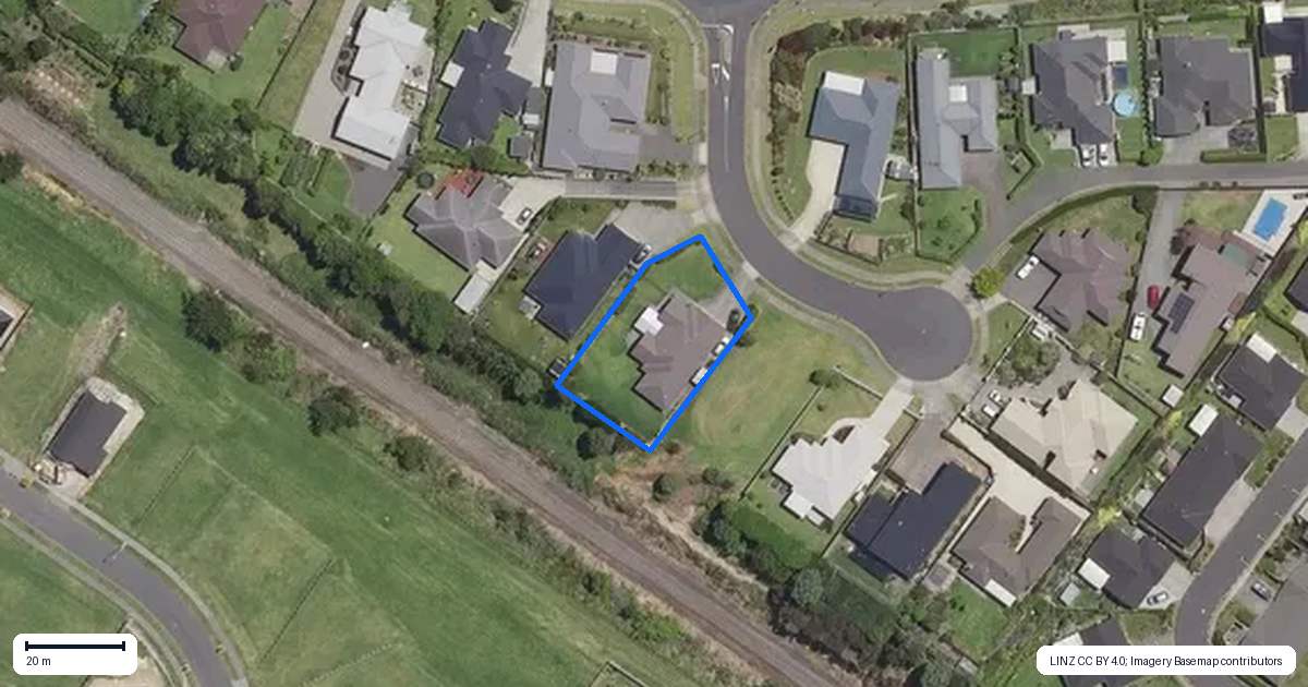 Property context map for 8 Vantage Place, Omokoroa