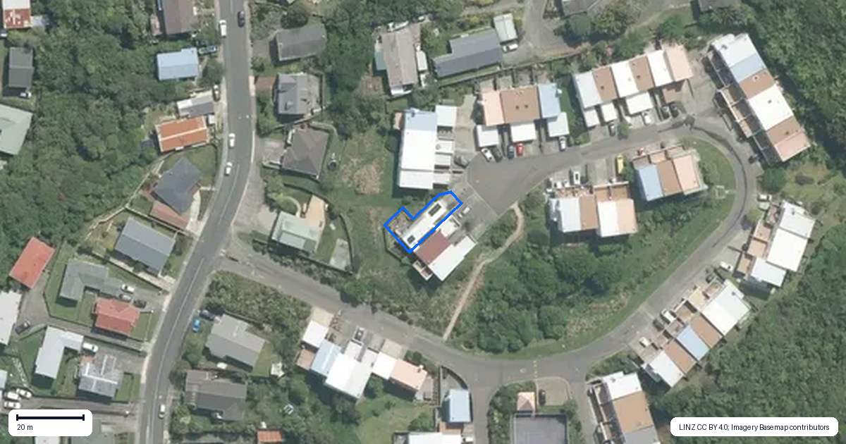 Property context map for 80 Saddleback Grove, Karori, Wellington
