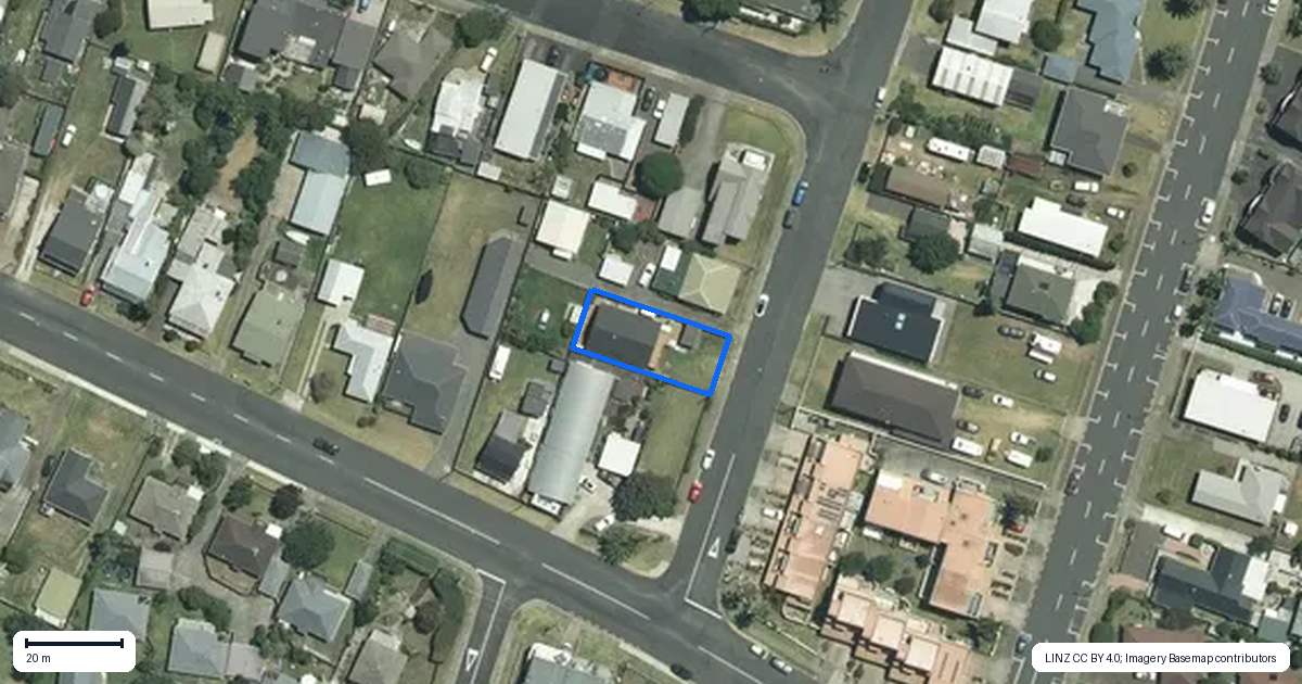 Property context map for 4 Eyre Street, Whitianga