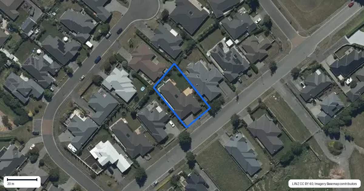 Property context map for 83 McMahon Drive, Aidanfield, Christchurch