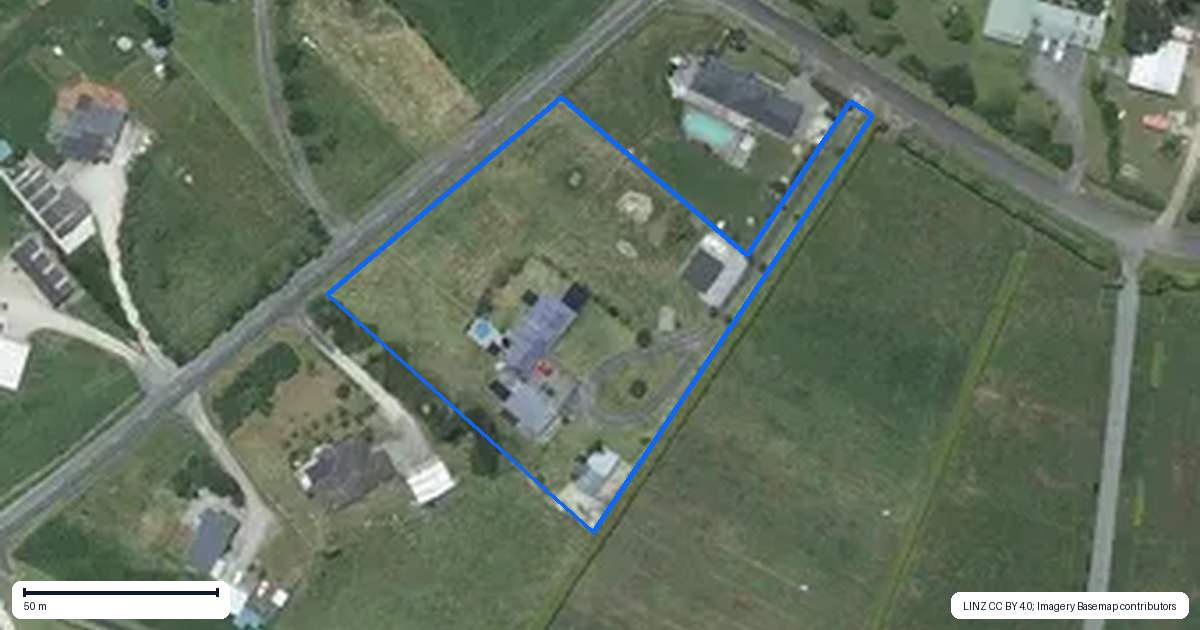 Property context map for 2 Onetere Drive, Whanganui Airport, Whanganui