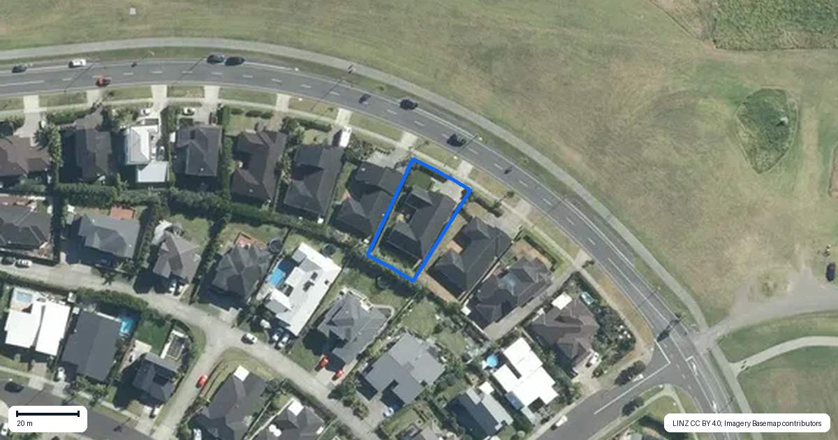 Property context map for 225 Millwater Parkway, Silverdale