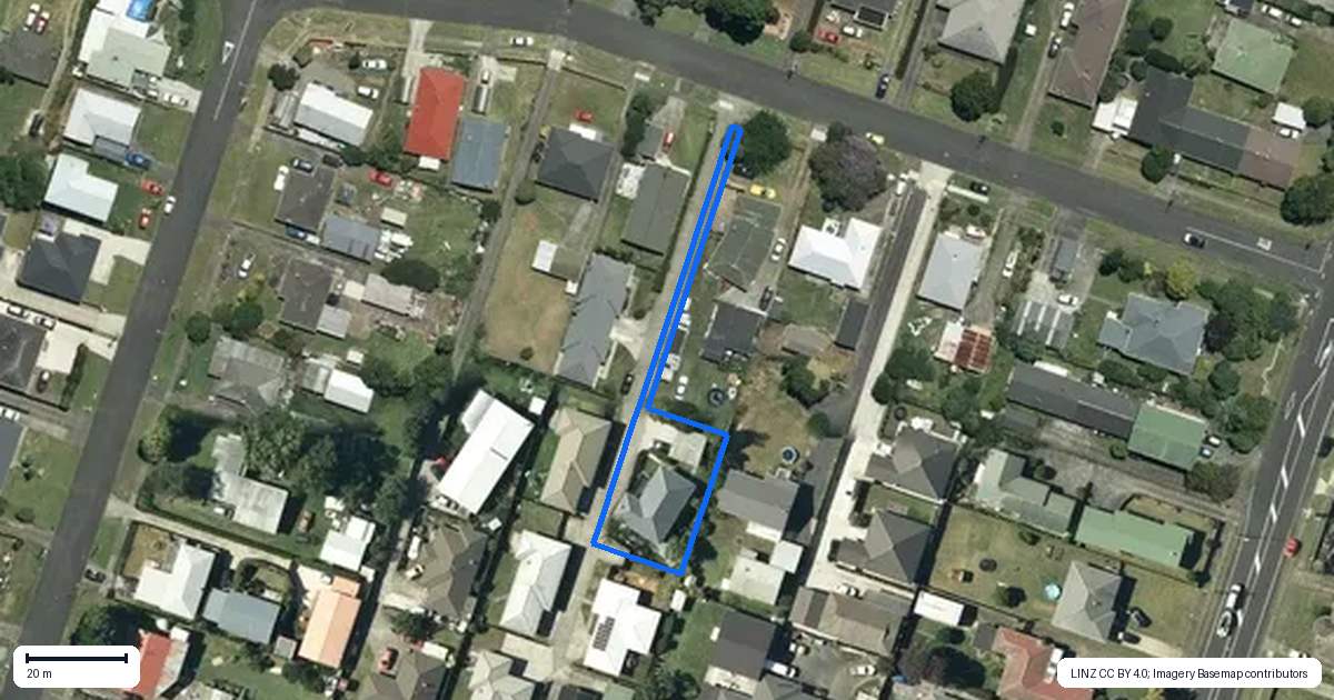 Property context map for 11 Elizabeth Street, Tuakau