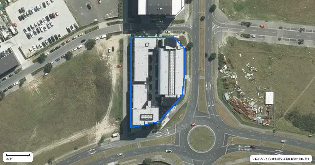 Property context map for 402/2A Munroe Lane, Albany, Auckland
