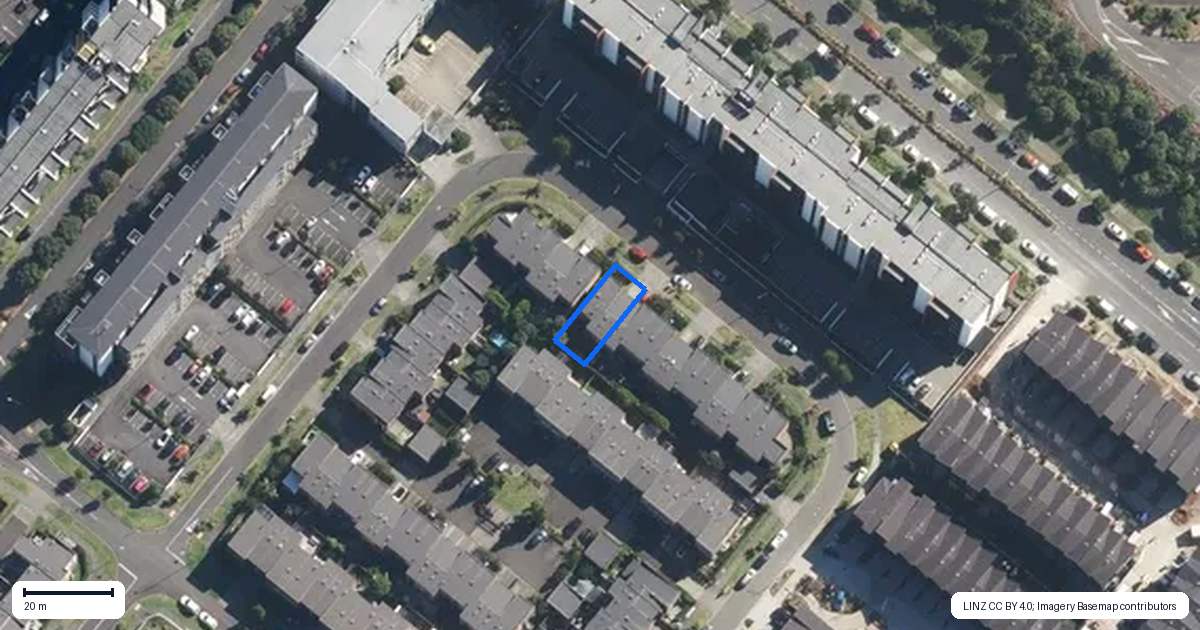 Property context map for 35 Scoria Crescent, Stonefields, Auckland