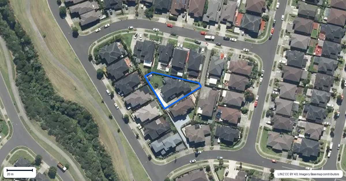 Property context map for 11 Kildare Road, Flat Bush, Auckland