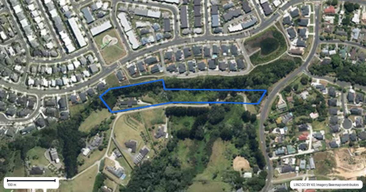 Property context map for 27 O'Neills Road, Swanson, Auckland