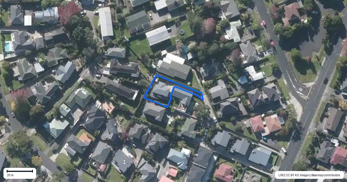 Property context map for 53 Wellington Street, Howick, Auckland