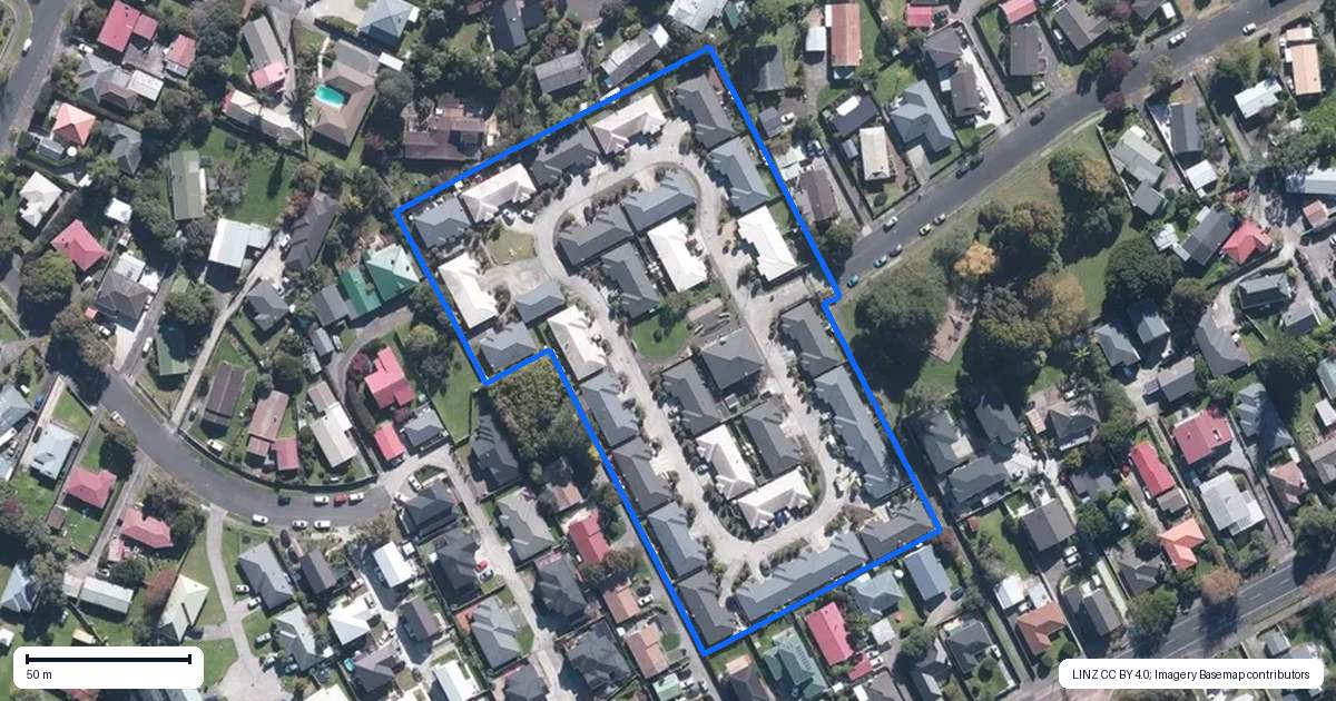 Property context map for 19/68 Fonteyn Street, Avondale, Auckland