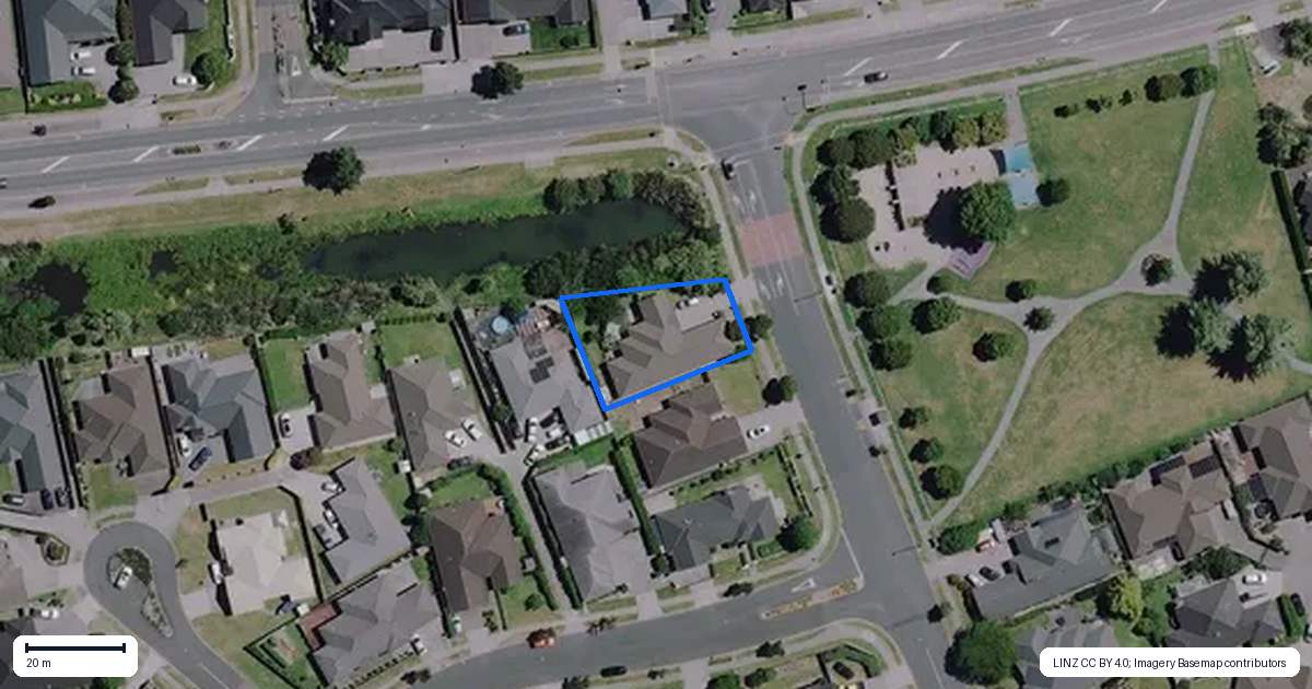 Property context map for 75 Moonlight Drive, Rototuna North, Hamilton