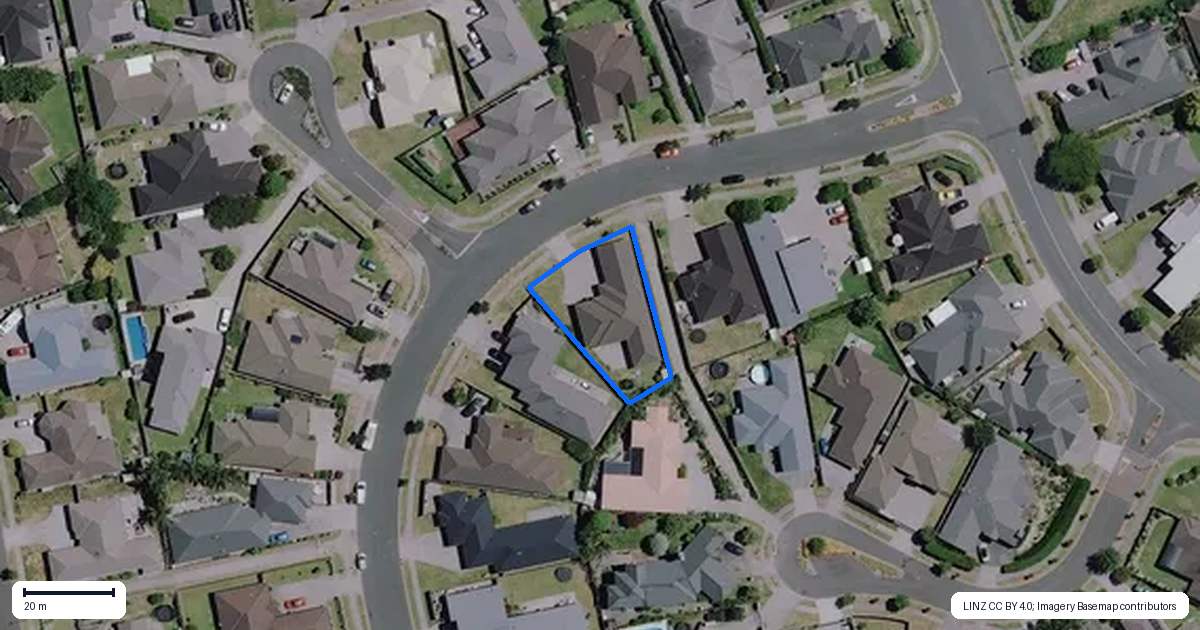 Property context map for 64 Aquila Crescent, Rototuna North, Hamilton