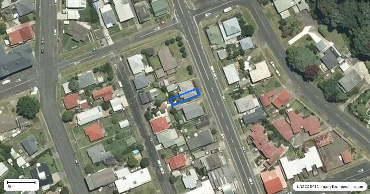 Property context map for 809 Queen Street, Thames