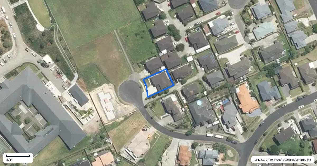 Property context map for 7E Boeing Place, Goodwood Heights, Auckland