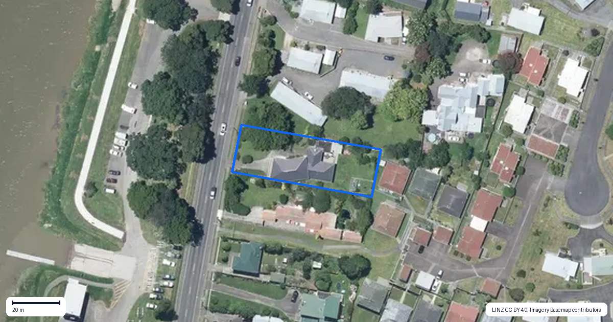 Property context map for 139 Anzac Parade, Whanganui East, Whanganui