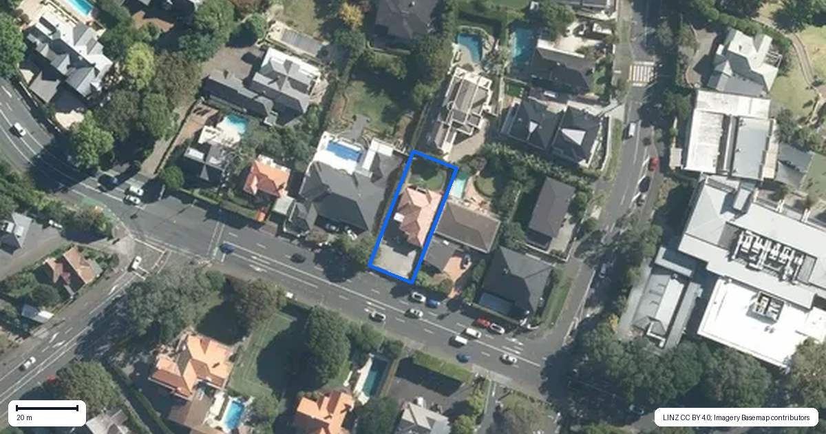Property context map for 240 Remuera Road, Remuera, Auckland