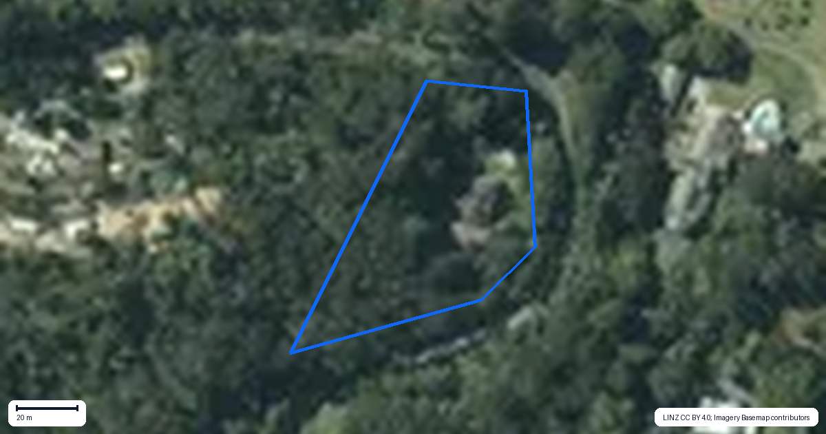 Property context map for 8 Kellys Road, Oratia, Auckland