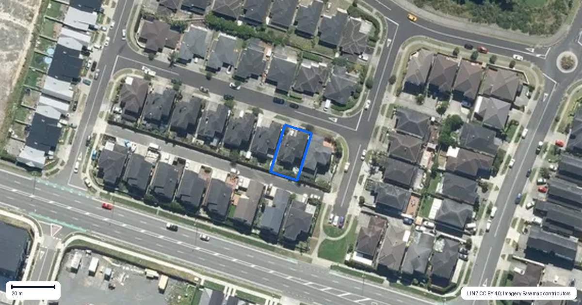 Property context map for 13 Conti Drive, Flat Bush, Auckland