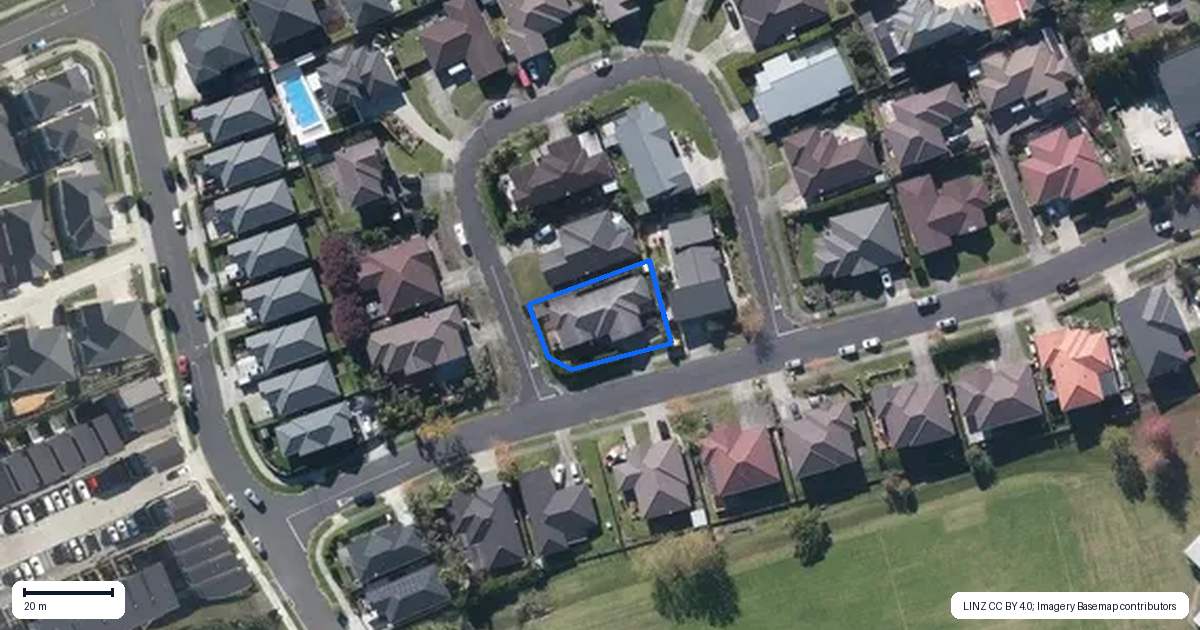 Property context map for 10 Karika Place, Massey, Auckland