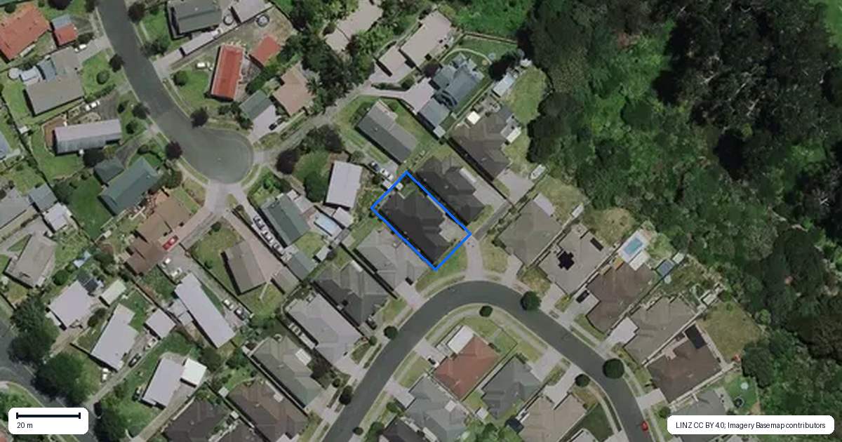 Property context map for 13 Edgeview Crescent, Fitzroy, Hamilton