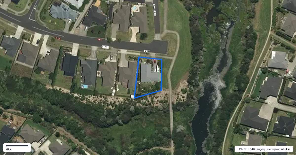 Property context map for 27 Canmore Street, Pokeno