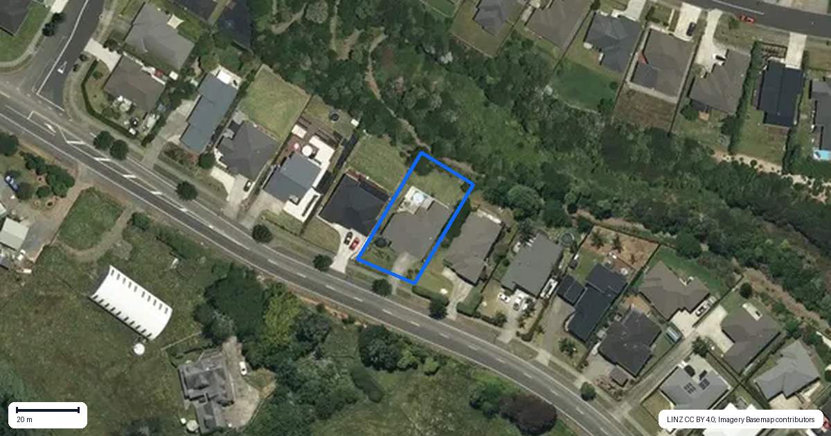 Property context map for 70 Helenslee Road, Pokeno