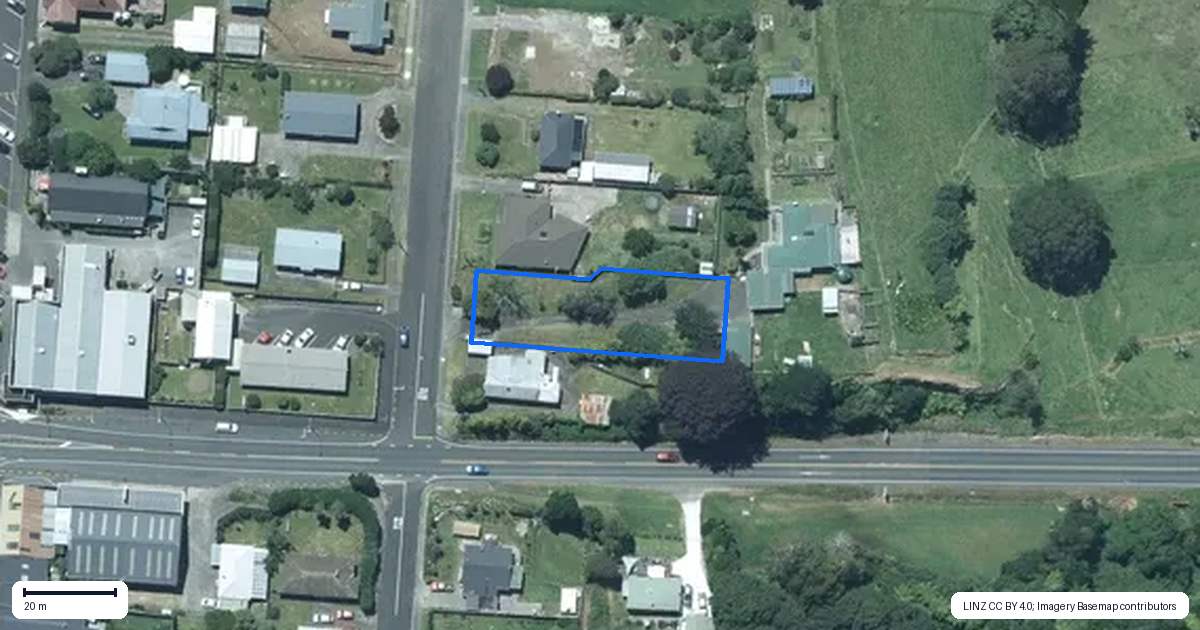 Property context map for 14 Ngapapa Street, Urenui