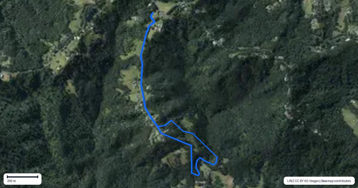 Property context map for 23 Welsh Hills Road, Swanson, Auckland
