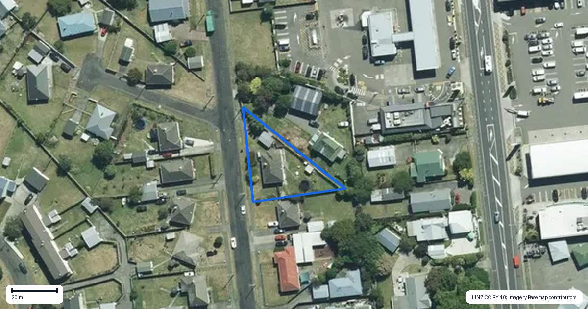 Property context map for 12 Holland Crescent, Bulls