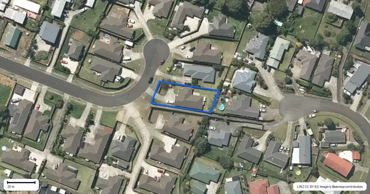 Property context map for 18 Manuka Road, Huntly